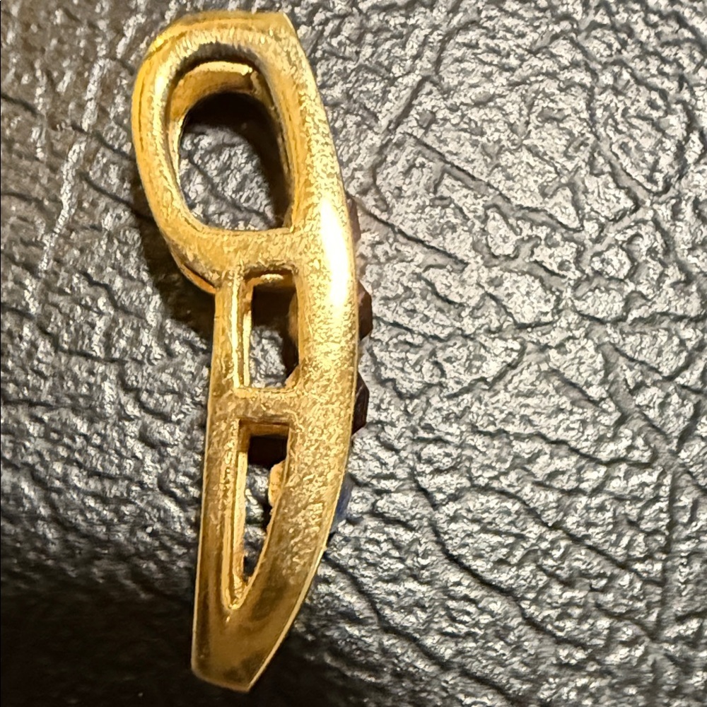 Elegant Gold and Multicolor Gemstone Pendant - Picture 4 of 8